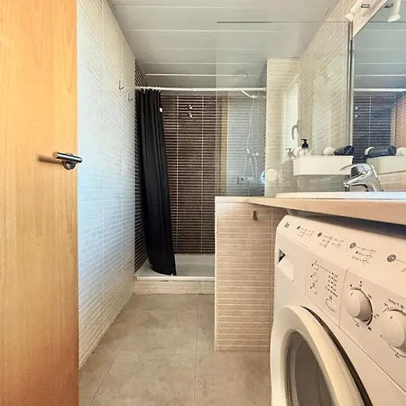 Appartement Global Immo 3401 Mestral 1-4 *