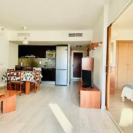 Global Immo 3401 Mestral 1-4 Appartement